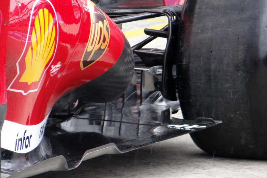 [Imagen: Ferrari-Formel-1-GP-England-27-Juni-2013...698537.jpg]