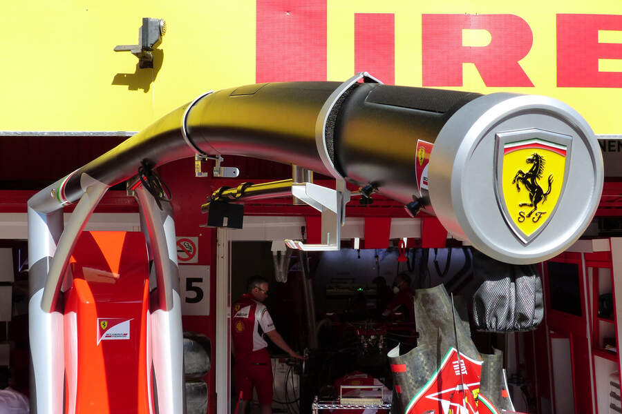 Ferrari-Formel-1-GP-Spanien-Barcelona-8-Mai-2014-fotoshowBigImage-3ffb1d43-776981.jpg