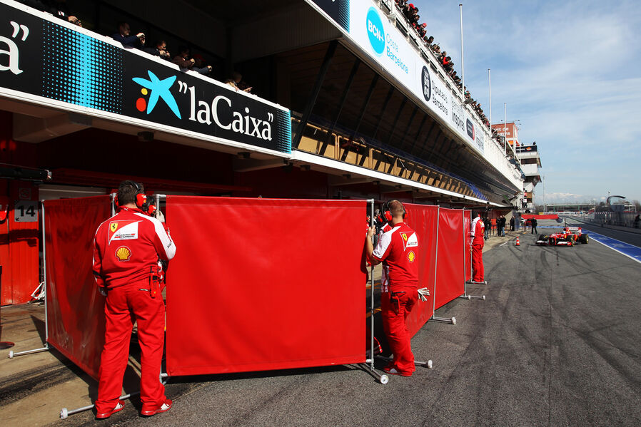 Ferrari-Formel-1-Test-Barcelona-3-Maerz-2013-19-fotoshowImageNew-7885b584-665392.jpg