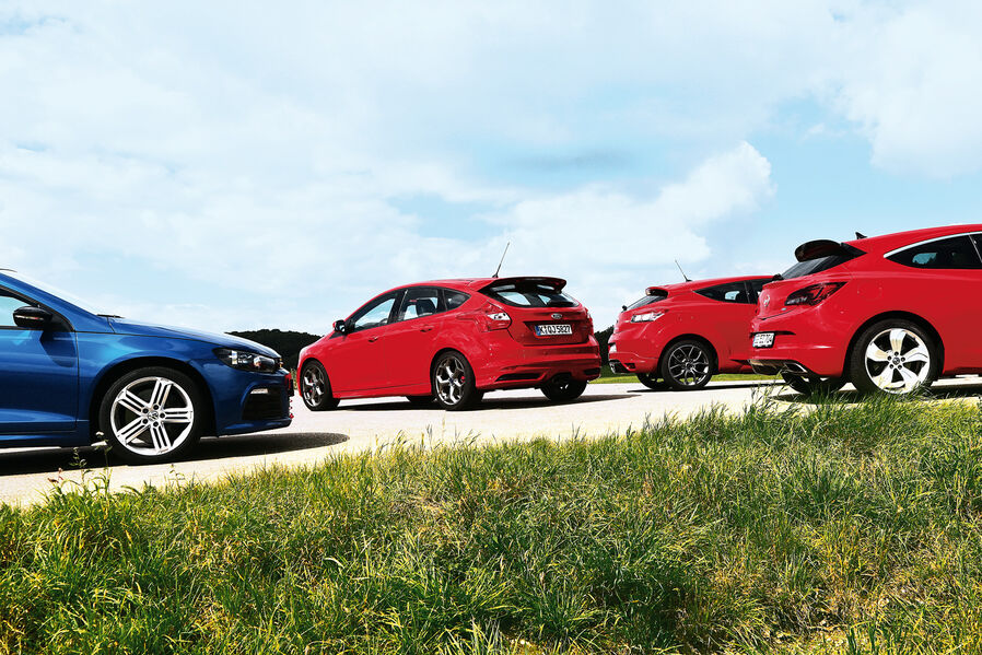 [Bild: Ford-Focus-ST-Opel-Astra-OPC-Renault-M-g...652417.jpg]