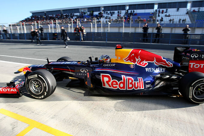 Formel-1-Test-Jerez-9-2-2012-Sebastian-Vettel-Red-Bull-fotoshowImage-32b570a0-569297.jpg