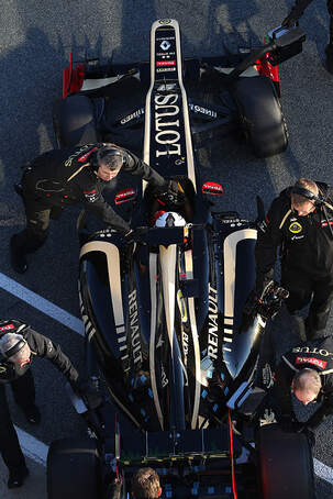 Formel-1-Test-Jerez-Tag-1-Lotus-Renault-Kimi-Raikkonen-fotoshowImage-c0a9aa1e-568608.jpg