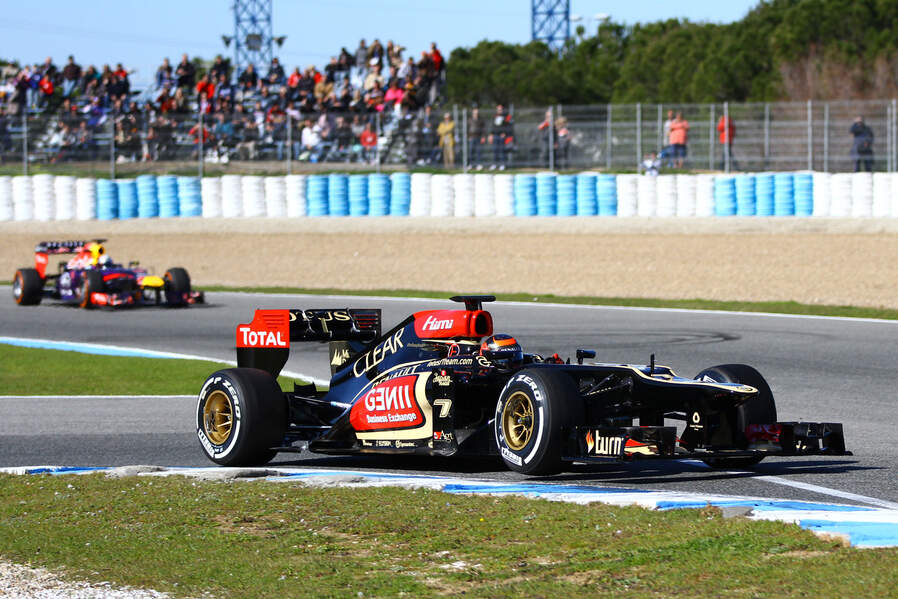 Kimi-Raikkonen-Lotus-Formel-1-Test-Jerez-8-Februar-2013-19-fotoshowImageNew-cc6b2e08-660299.jpg