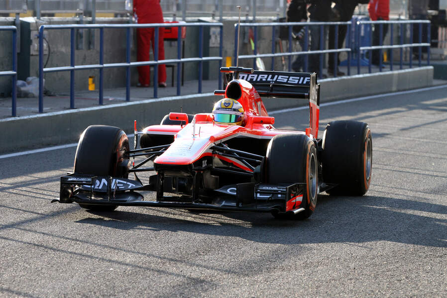 Luiz-Razia-Marussia-Formel-1-Test-Jerez-6-Februar-2013-19-fotoshowImageNew-3b392c3d-659330.jpg