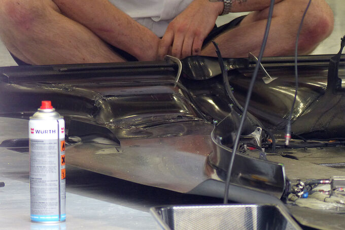 [Imagen: McLaren-Formel-1-GP-Bahrain-Sakhir-3-Apr...769343.jpg]