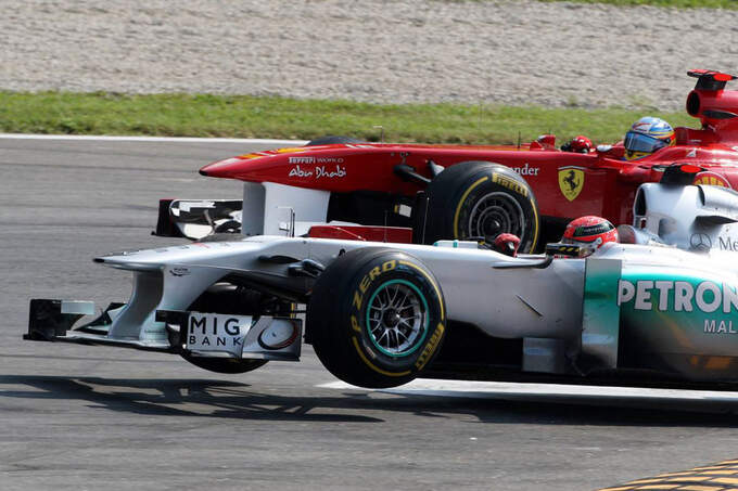 Michael-Schumacher-GP-Italien-Monza-2011-fotoshowImage-7c0c889a-532557.jpg