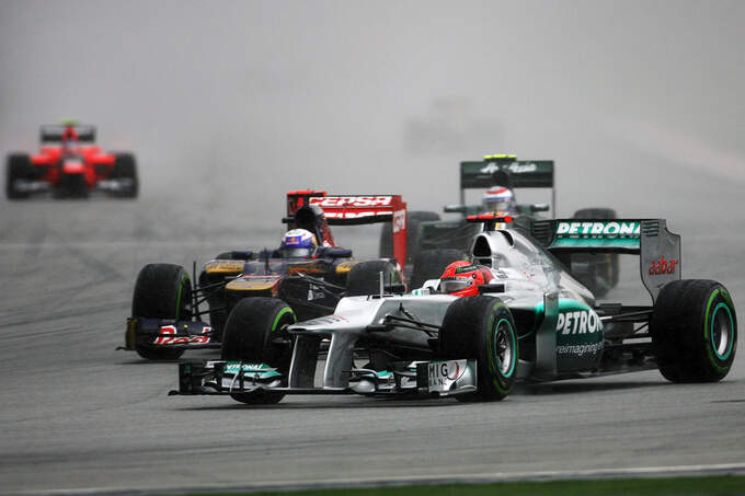 Michael-Schumacher-GP-Malaysia-2012-fotoshowImage-3697ab47-582039.jpg