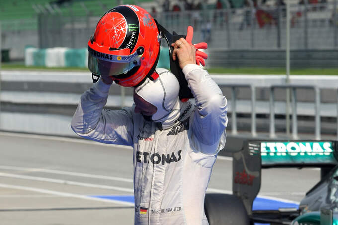 Michael-Schumacher-Mercedes-GP-Malaysia-24-Maerz-2012-fotoshowImage-cf6b0ddc-581814.jpg