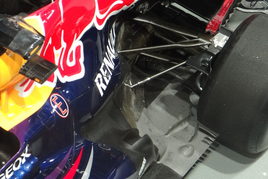 [Imagen: Red-Bull-GP-Singapur-2013-fotoshowBigIma...722190.jpg]