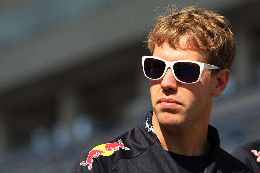 Sebastian-Vettel-Red-Bull-Formel-1-GP-Korea-11-Oktober-2012-19-fotoshowImageNew-7bf096f1-636337.jpg