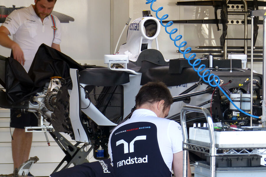 [Imagen: Williams-Formel-1-GP-Australien-12-Maerz...763293.jpg]